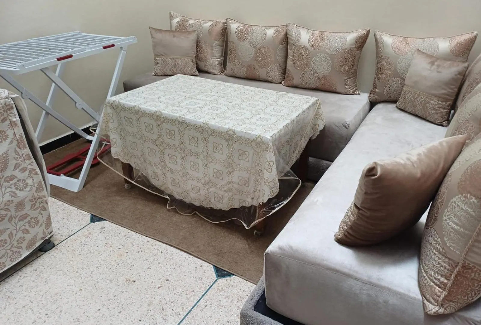Apartamento Apparemment Rez-De-Chaussee Hay Mouhamadi Agadir